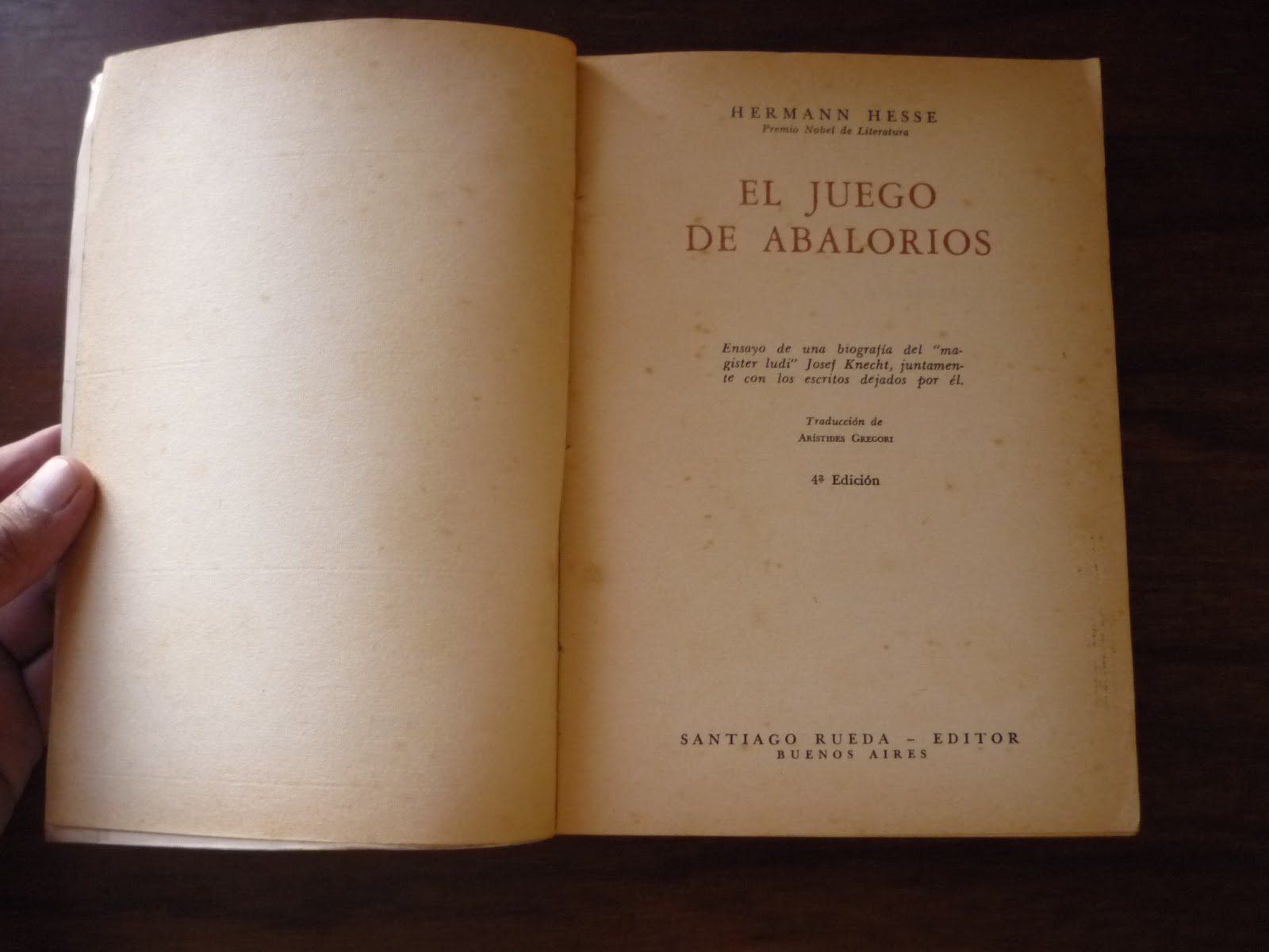 Primeras páginas de El juego de los abalorios, de Hermann Hesse.